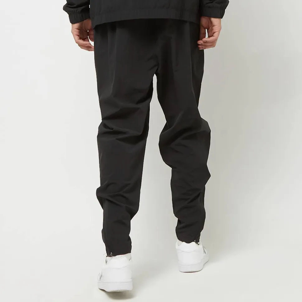 Active Stretch Woven Slim Pant