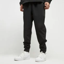 Active Stretch Woven Slim Pant