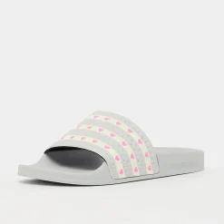 Adilette