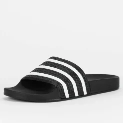 Adilette