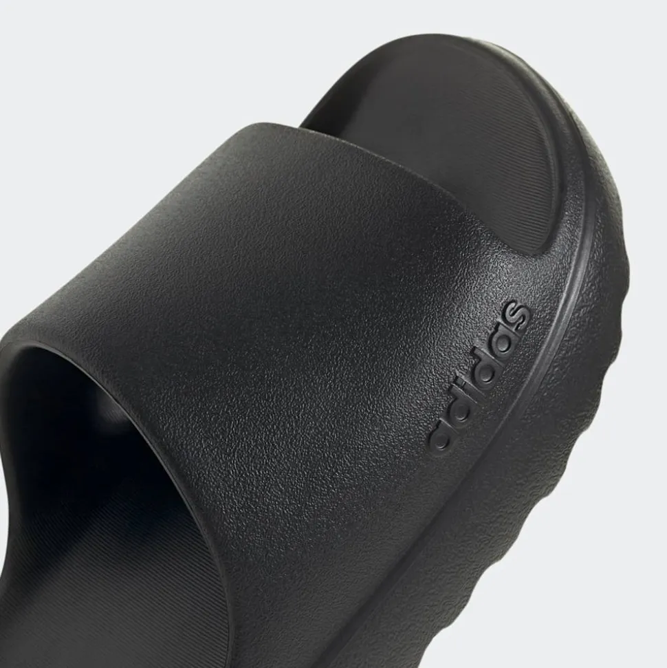 Adilette Lumia