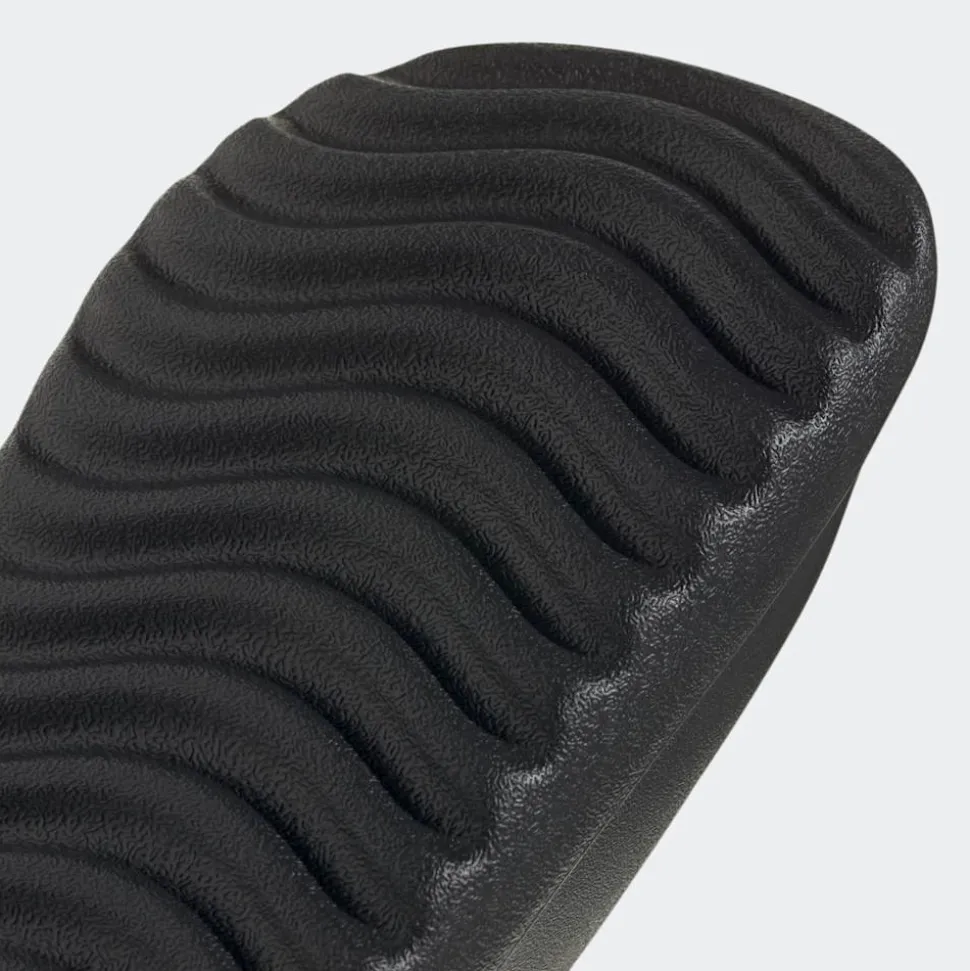 Adilette Lumia