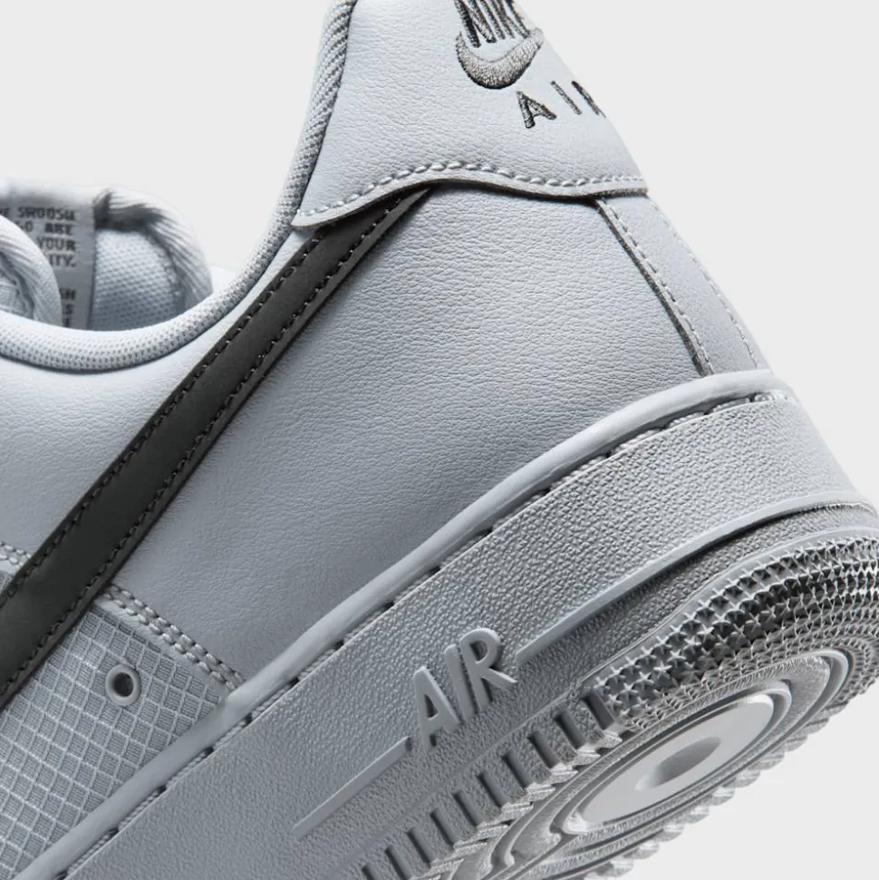 Air Force 1 '07 LV8 Tech