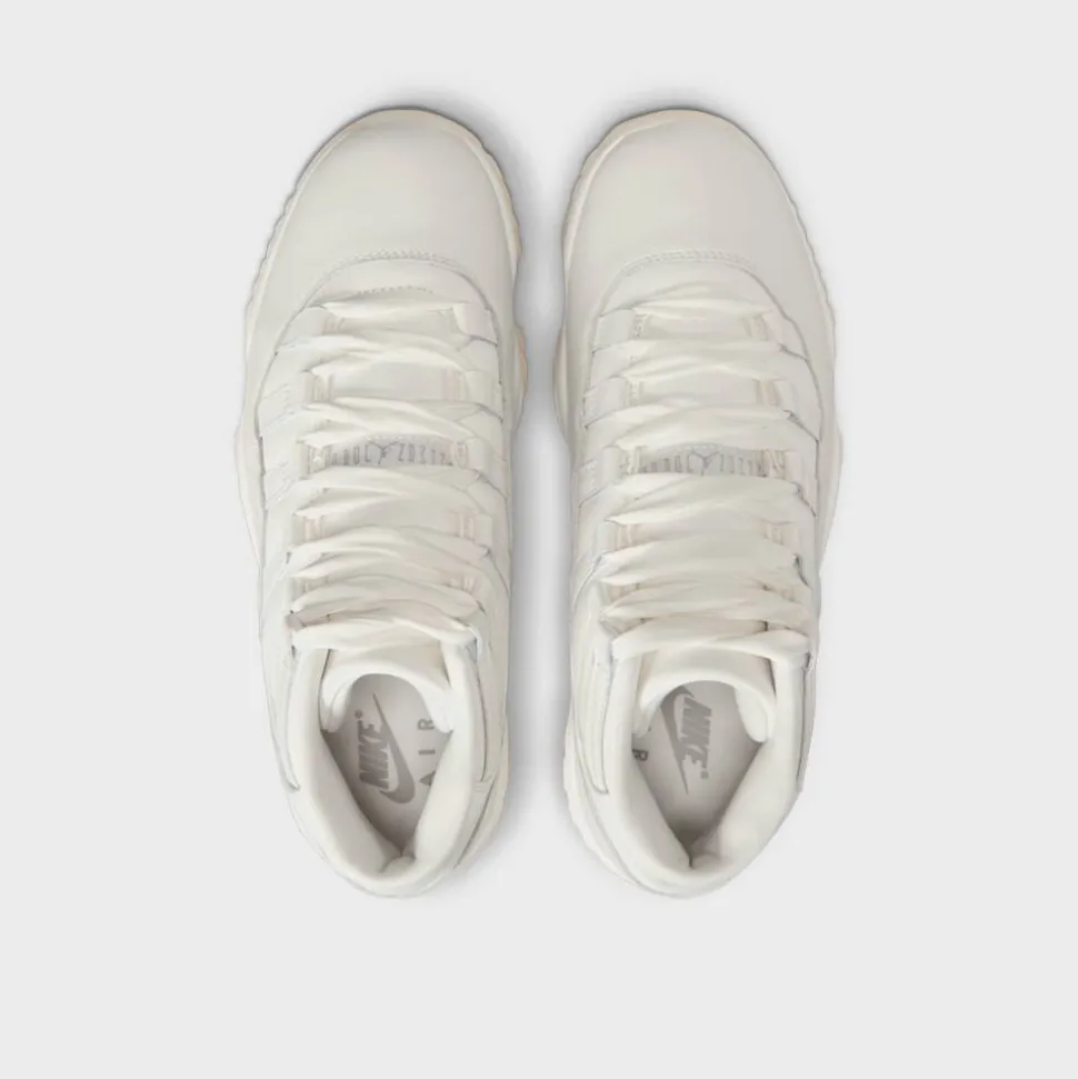 Air Jordan 11 Grand Finale