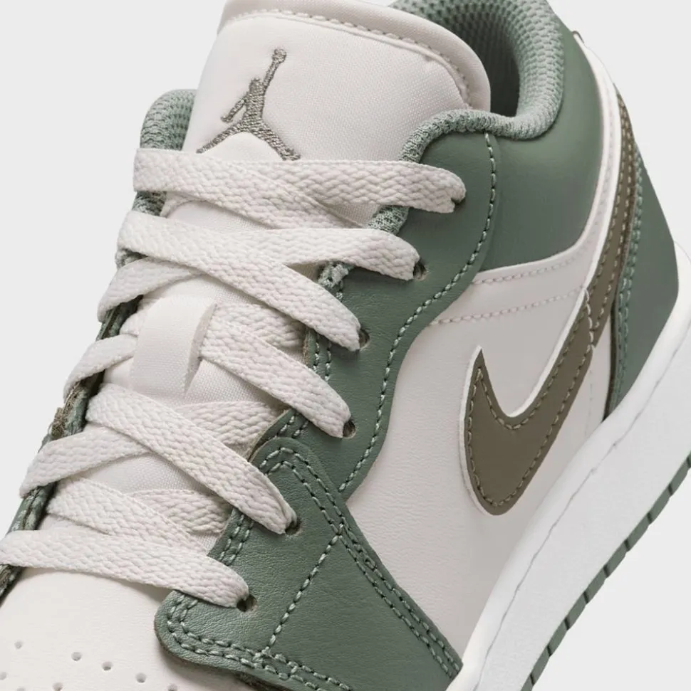 Air Jordan Low (GS)