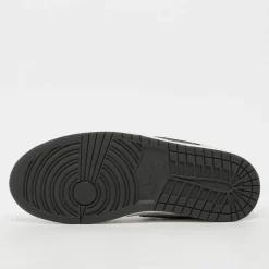 Air Jordan 1 Low SE V2