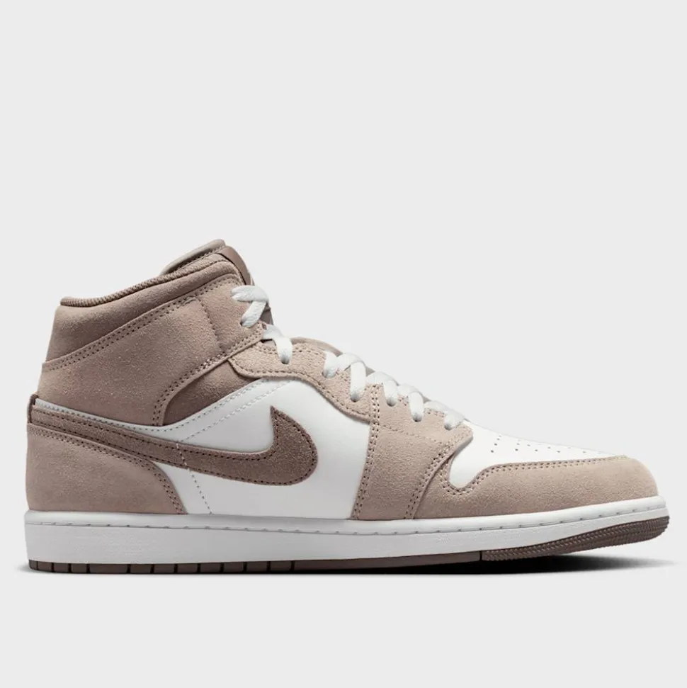 Air Jordan 1 Mid