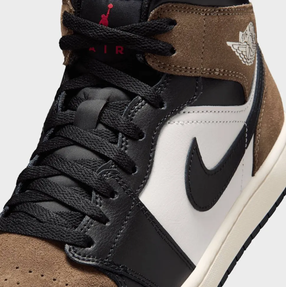 Air Jordan 1 Mid