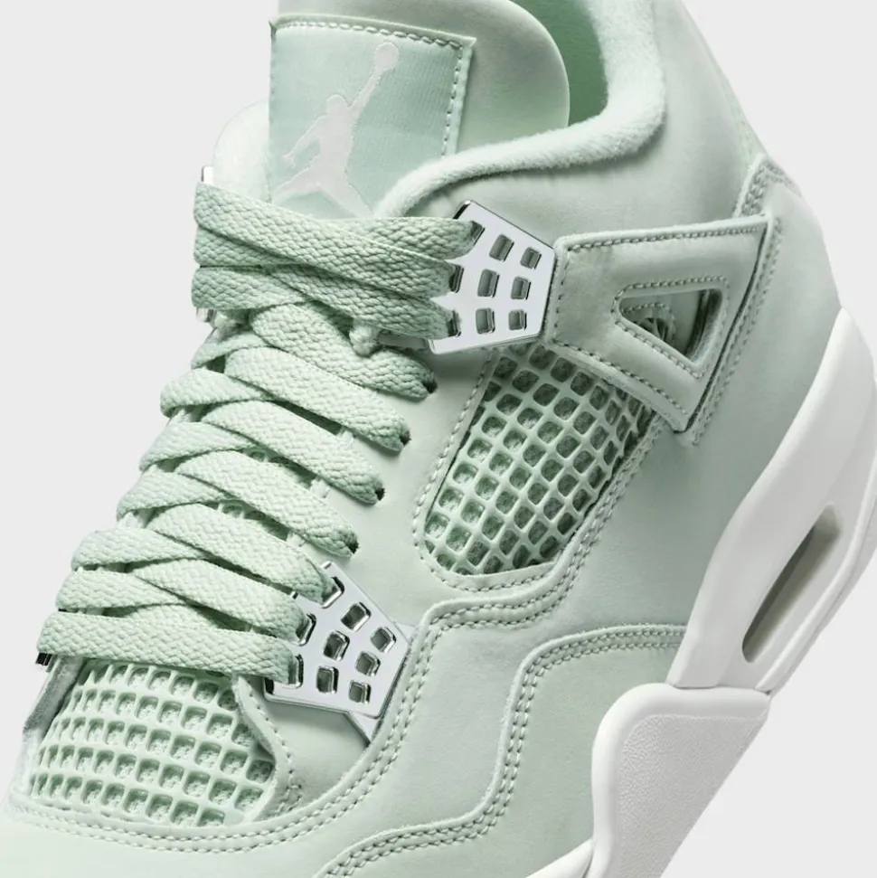 Air Jordan 4 Retro "Abundance"