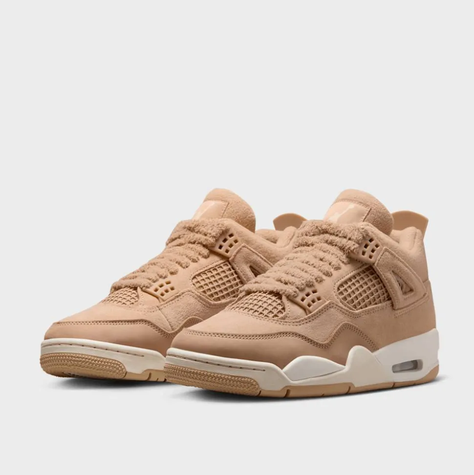 Air Jordan 4 Retro "Cozy Girl"