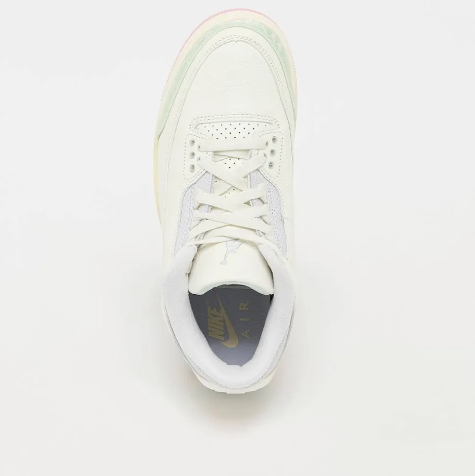 Air Jordan 3 Retro OG "Spring is in the Air"