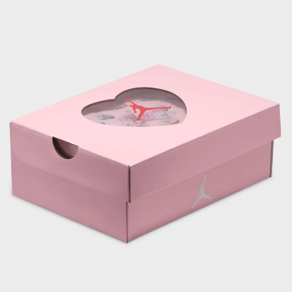Air Jordan 4 Retro “Valentine's Day” Kinder