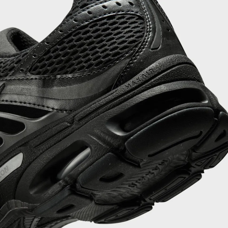 Air Max Moto 2K