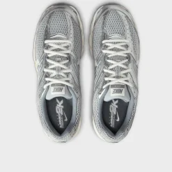 Air Max Moto 2K