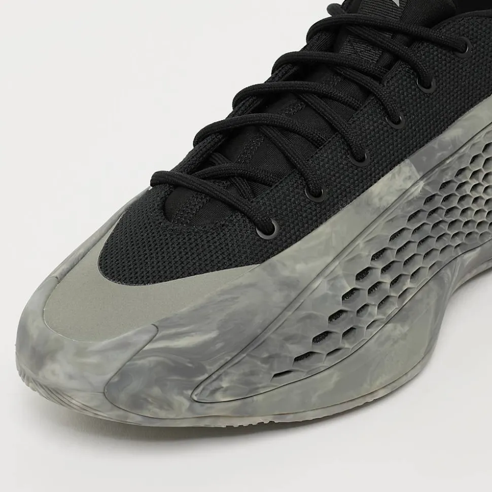 Anthony Edwards 1 Low