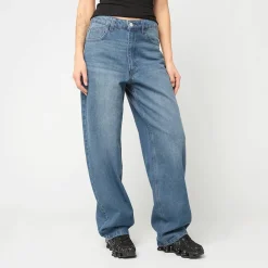 Barrel Jeans
