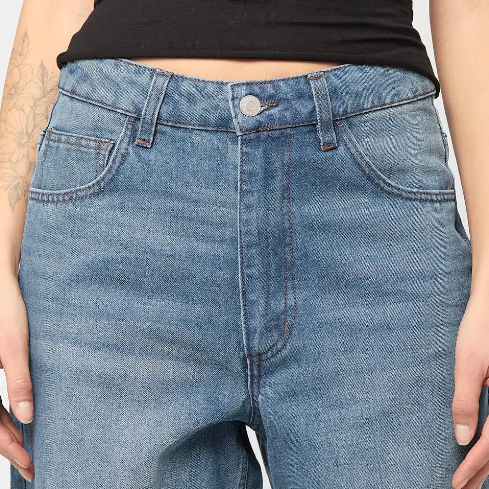 Barrel Jeans