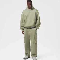 Brooklyn Oversized Fleece Cargo Pants
