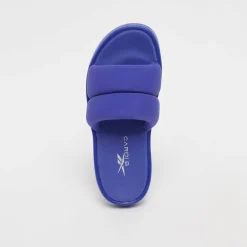 Cardi Slide