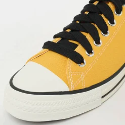 Chuck Taylor Throwback