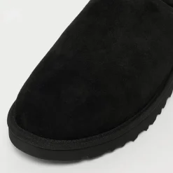 Classic Slip On