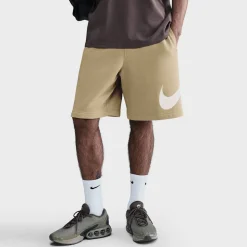Club Graphic Short