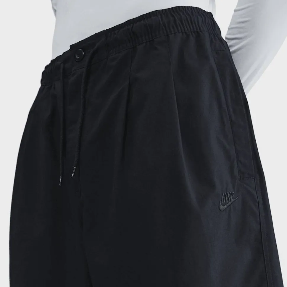 Club Oversized Shorts
