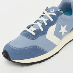 Converse Omega Trainer