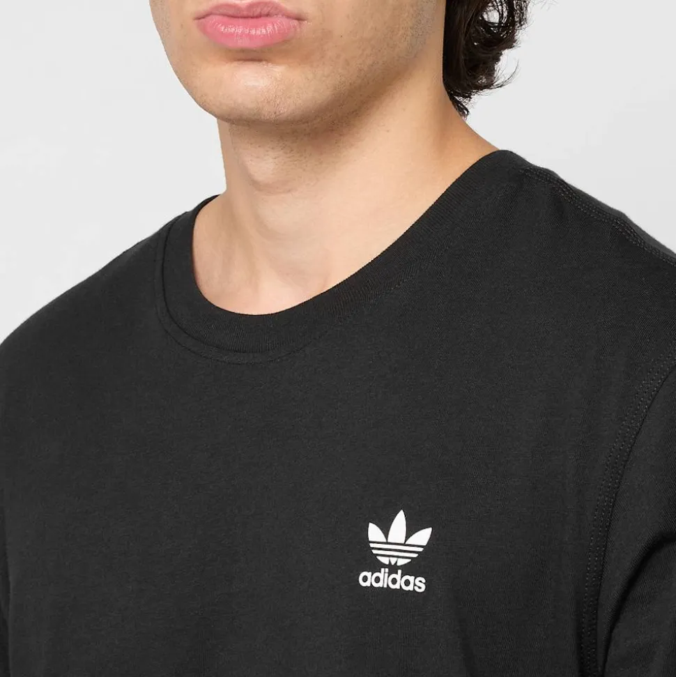 3D Trefoil Backprint T-Shirt