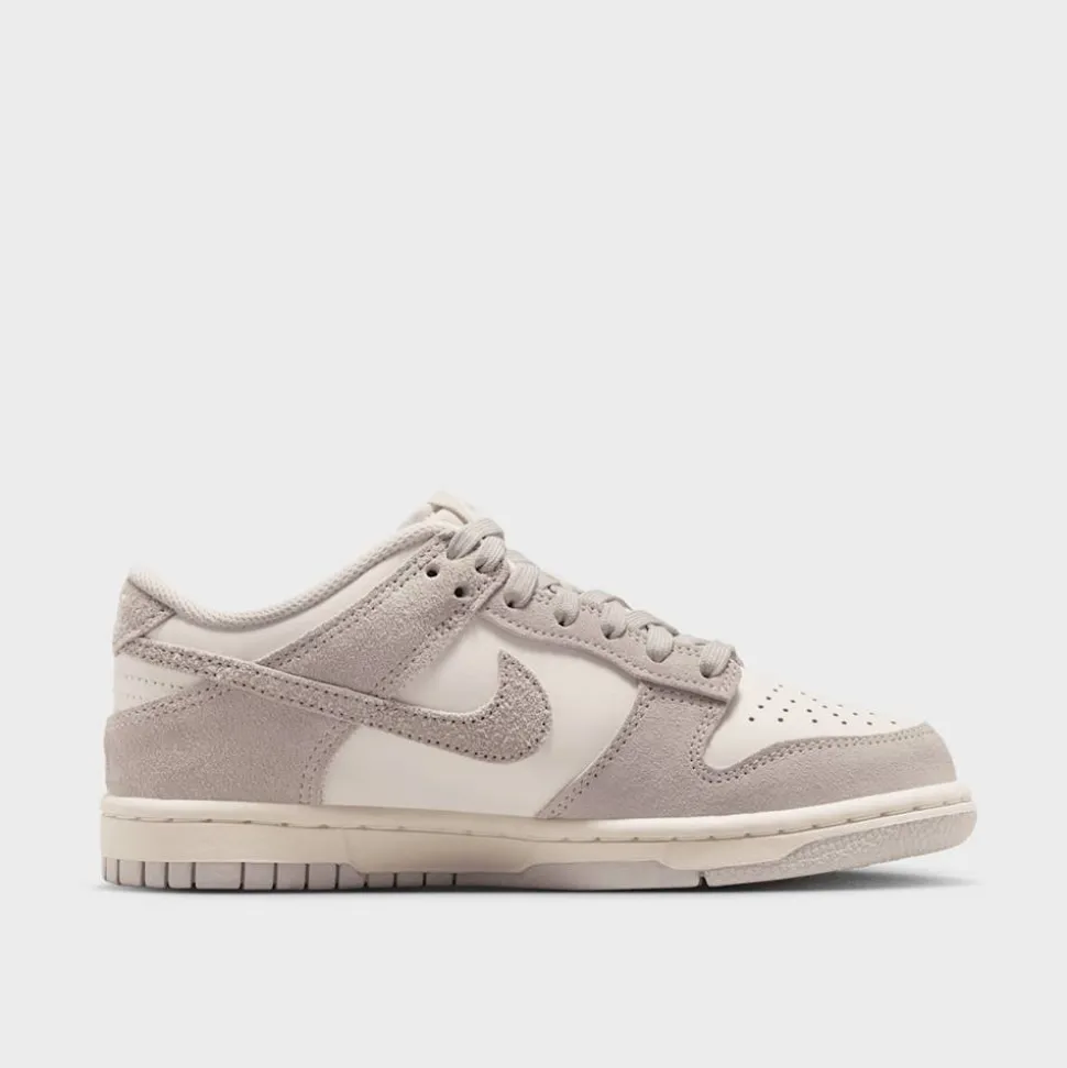 Dunk Low (GS)