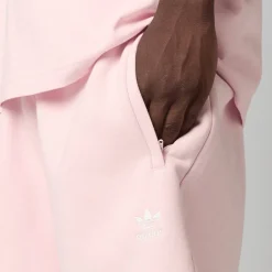 Essential Short