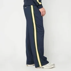 Everyday Wide Fit Track Pant