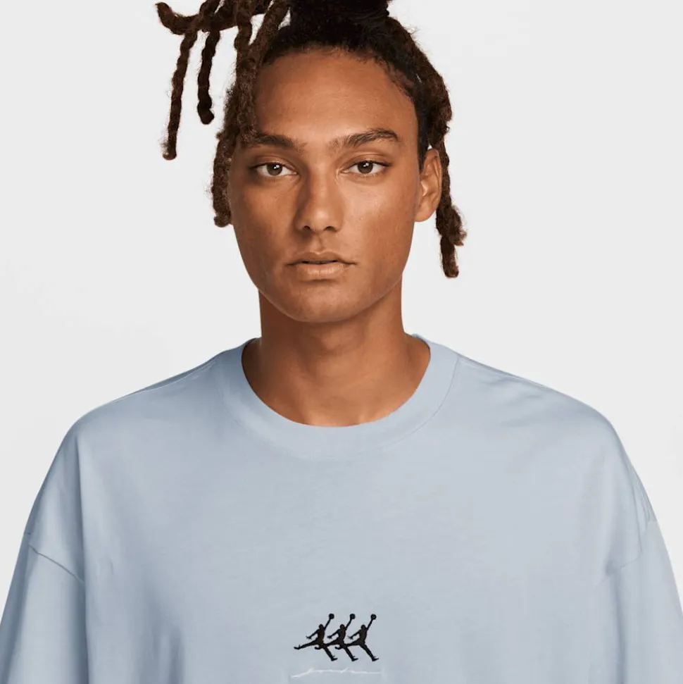 Flight Oversized Graphic T-Shrt