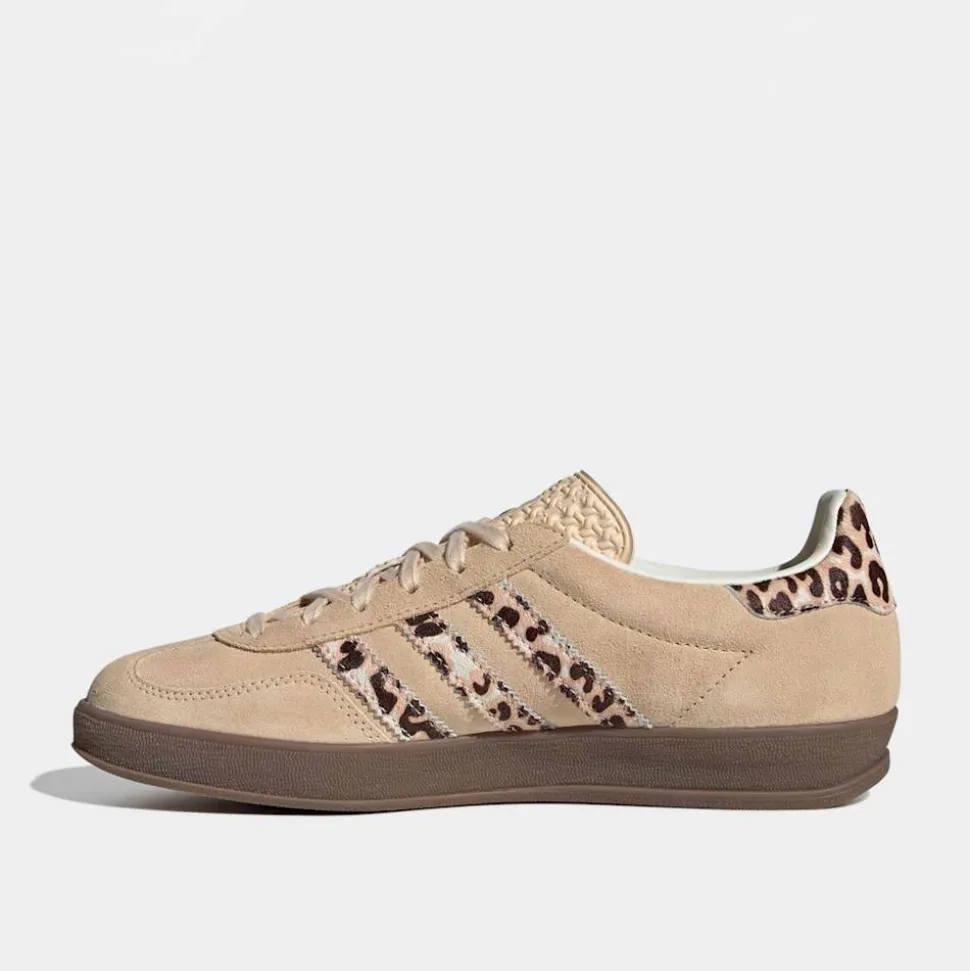 Gazelle Indoor