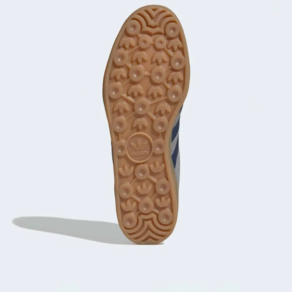 Gazelle Indoor