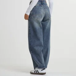 Ladies Tapered Baggy Jeans
