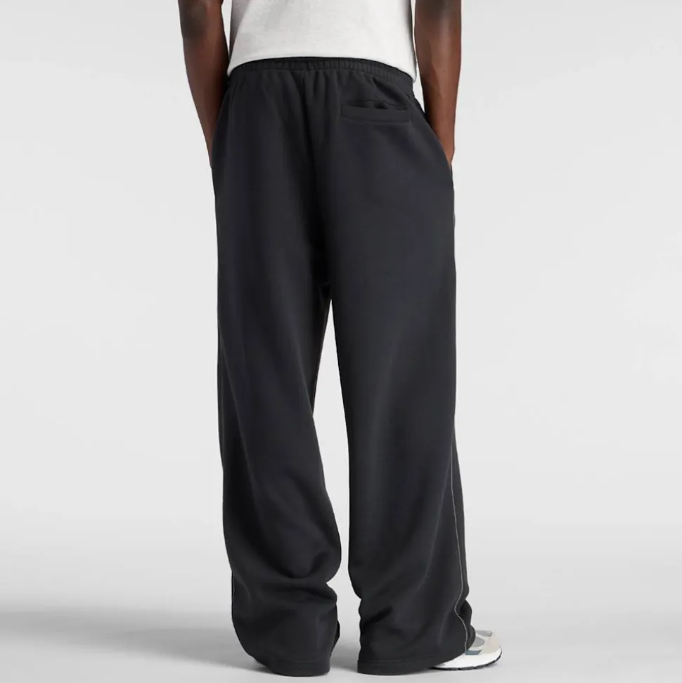 Linear Graphic Fleece Pants