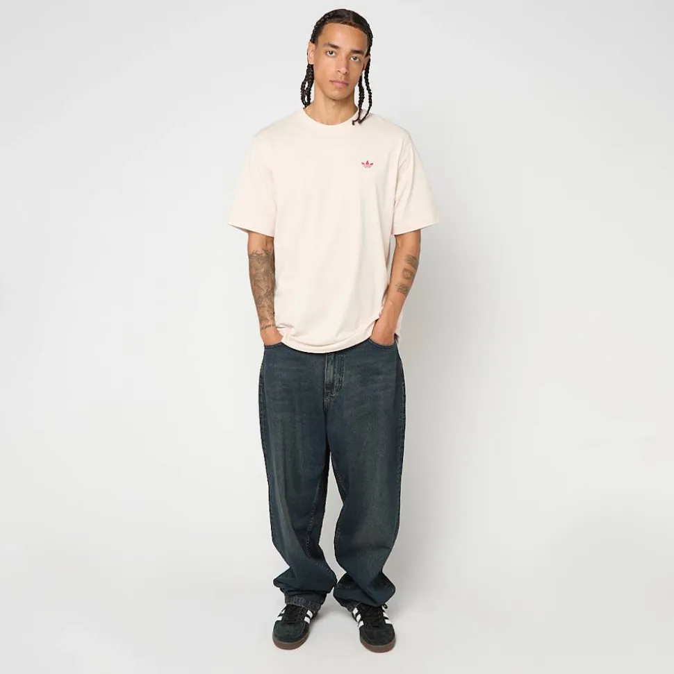 Logo Graphics Tee