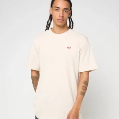 Logo Graphics Tee