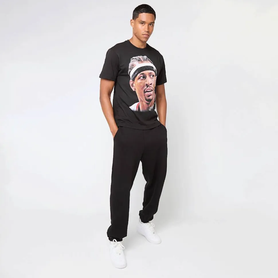 NBA Philadelphia 76ers Player Big Face Tee