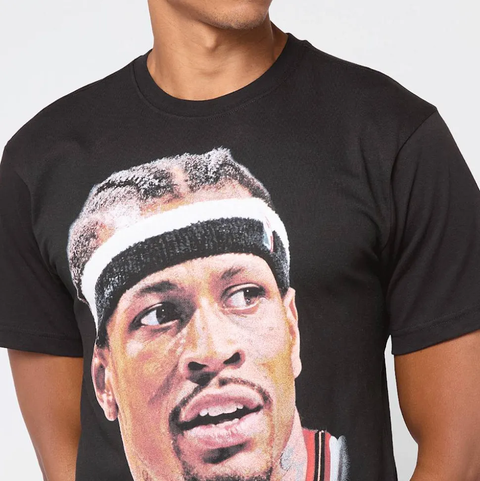 NBA Philadelphia 76ers Player Big Face Tee