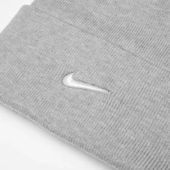 Peak Swoosh Beanie