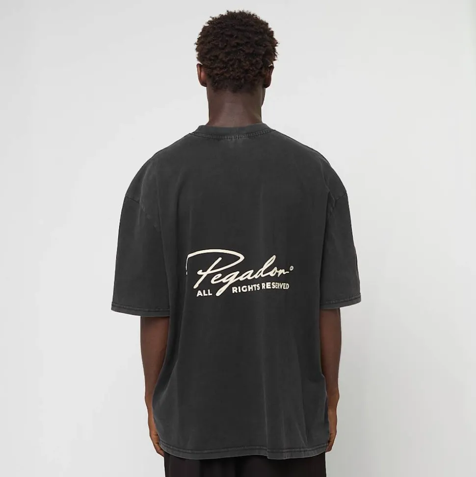 Pike Oversized Tee