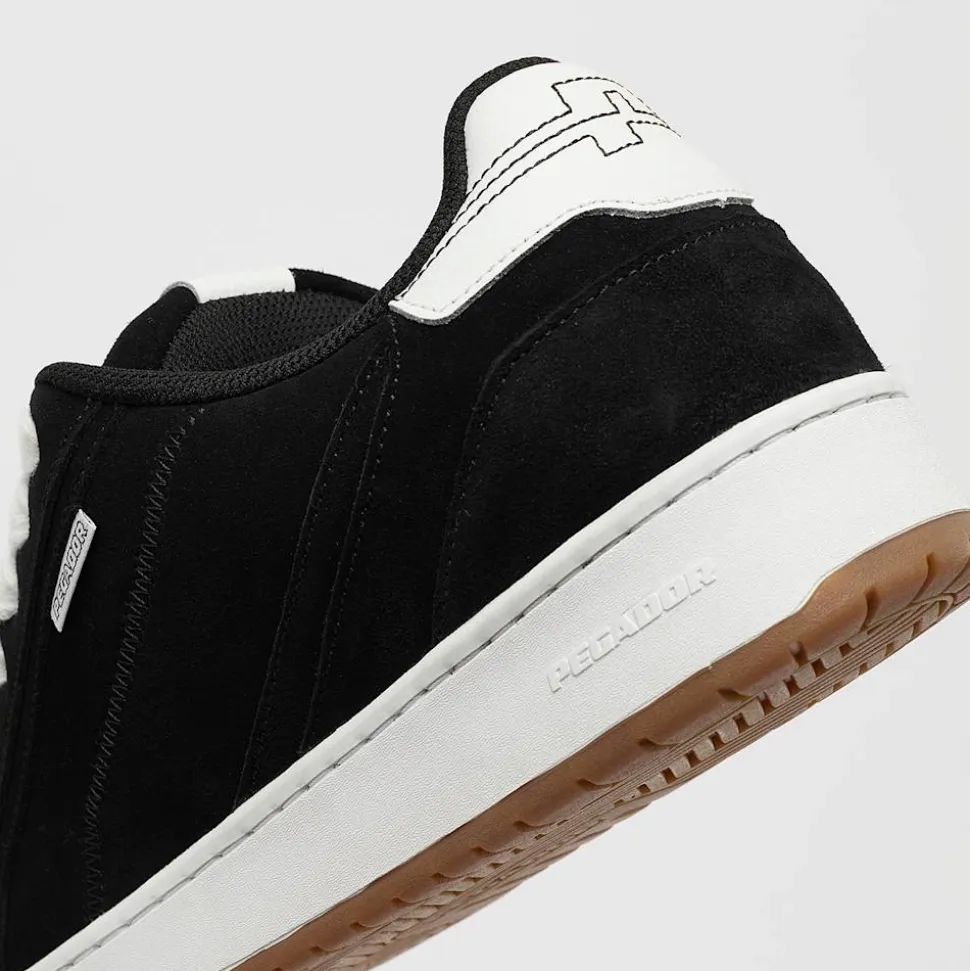 Shadow Skate Low