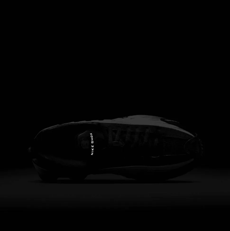 Shox R4 (GS)