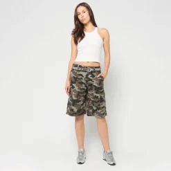 Signature Camo Cargo Baggy Shorts