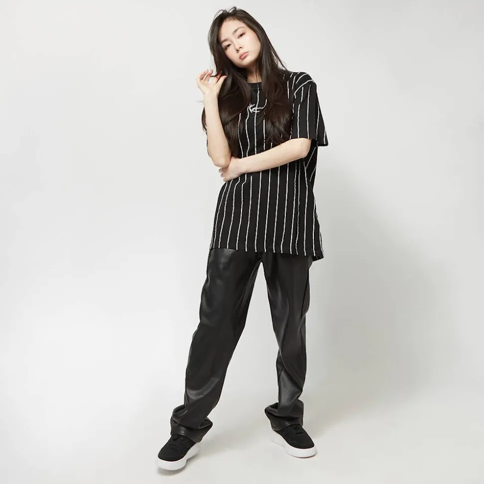Small Signature Essential Pinstripe Oversized Tee
