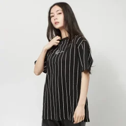Small Signature Essential Pinstripe Oversized Tee