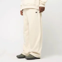 Sport Essentials Wide Leg Fleece Pant