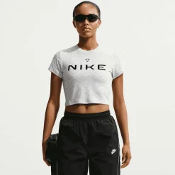Sportswear Chill Knit Cropped T-Shirt
